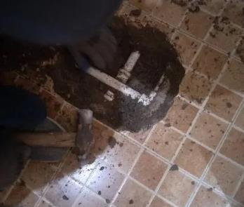 仁布卫生间漏水维修公司为您分享下卫生间渗水如何处理及注意事项
